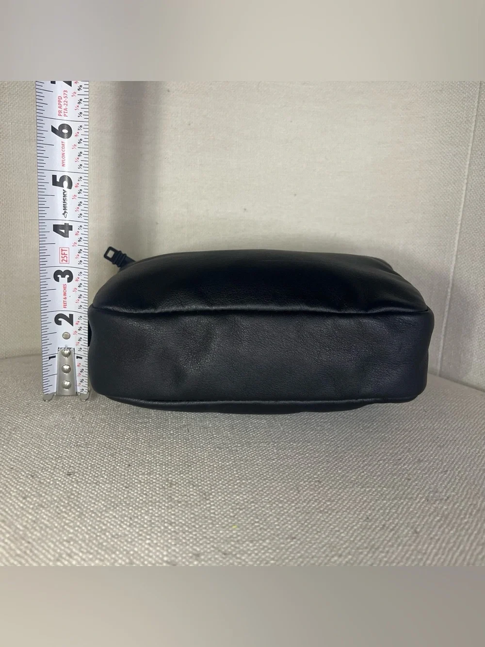 Tumi premium black